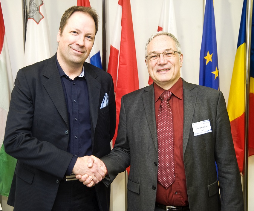 ENISA MB Chair (2013-2016) Jörgen Samuelsson and ED Udo Helmbrecht